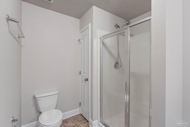 8868 Brown Pelican Cir, Navarre, FL 32566