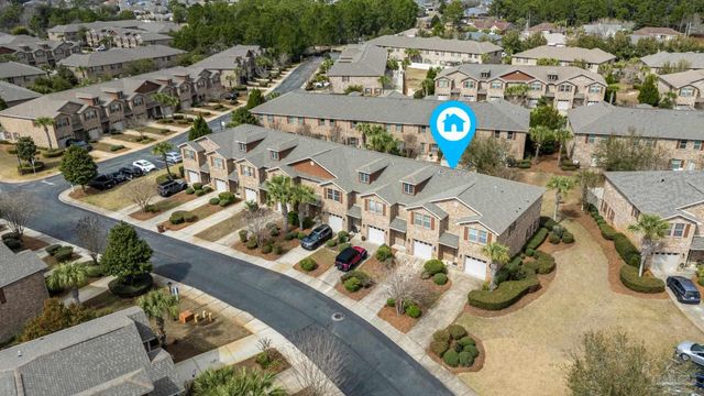 8868 Brown Pelican Cir, Navarre, FL 32566