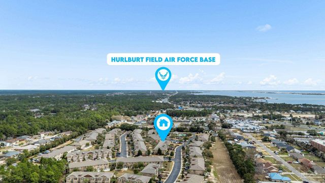 8868 Brown Pelican Cir, Navarre, FL 32566