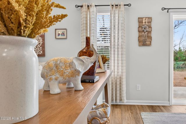 6950 Seaside Palms Place SW, Shallotte, NC 28468