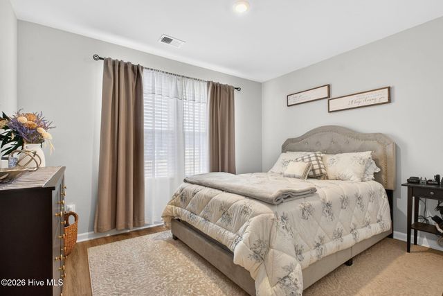 6950 Seaside Palms Place SW, Shallotte, NC 28468