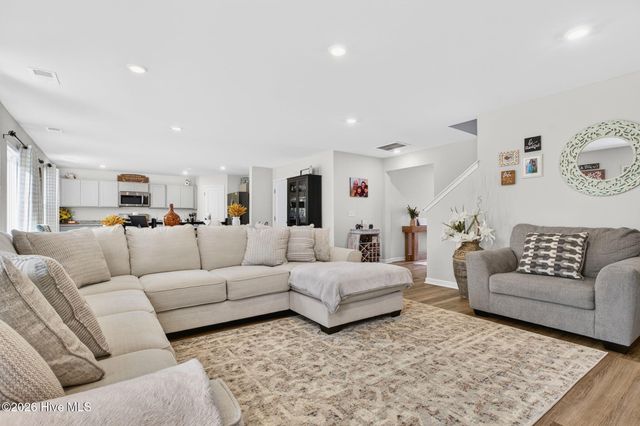 6950 Seaside Palms Place SW, Shallotte, NC 28468