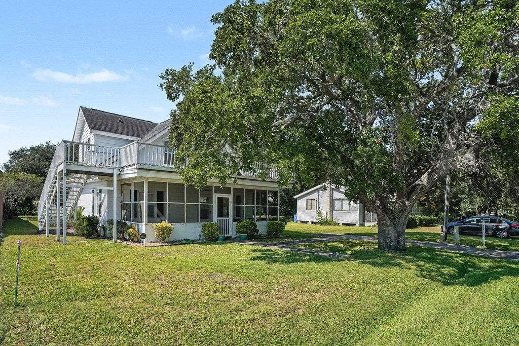 113 N 9th Ave., Surfside Beach, SC 29575 — photo 2