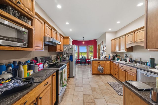 5418 W Gas Line Road, Frankfort, IN 46041