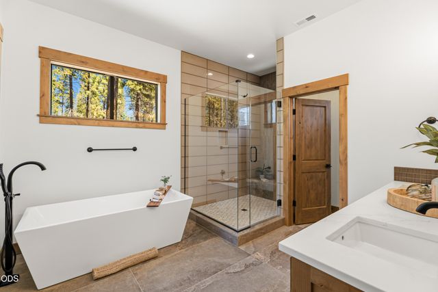 17779 Preservation Loop 465, Bend, OR 97707
