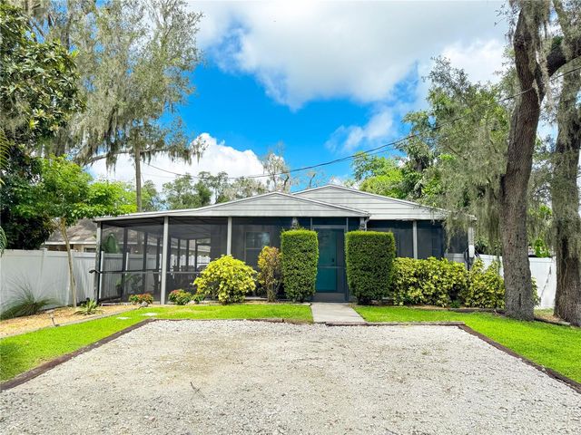 2751 72ND AVENUE DRIVE E, Sarasota, FL 34243