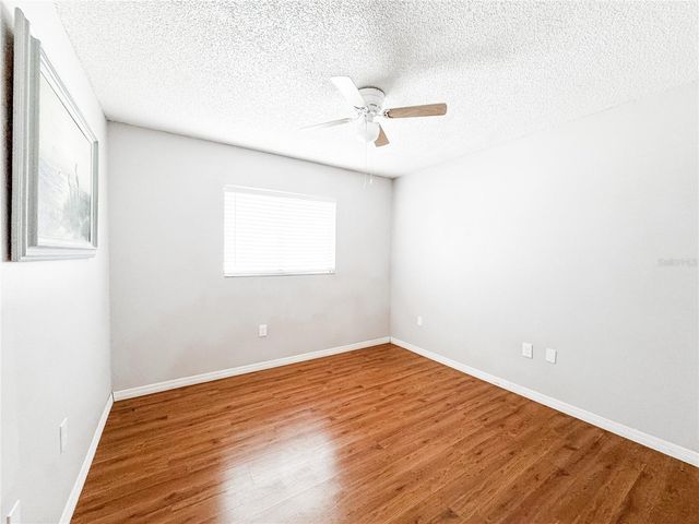 2751 72ND AVENUE DRIVE E, Sarasota, FL 34243
