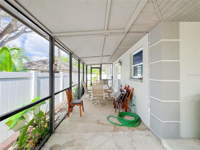 2751 72ND AVENUE DRIVE E, Sarasota, FL 34243