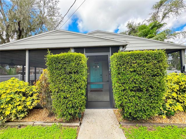 2751 72ND AVENUE DRIVE E, Sarasota, FL 34243