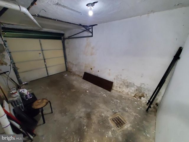 262 W GODFREY AVE, Philadelphia, PA 19120