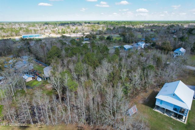 00 Waveland Avenue, Waveland, MS 39576