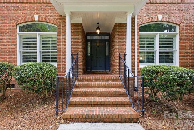 12665 Lindrick Lane, Charlotte, NC 28277