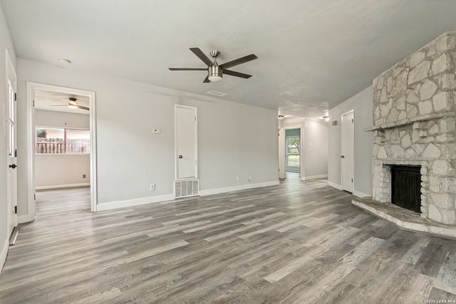 5527 Colewood, San Antonio, TX 78233