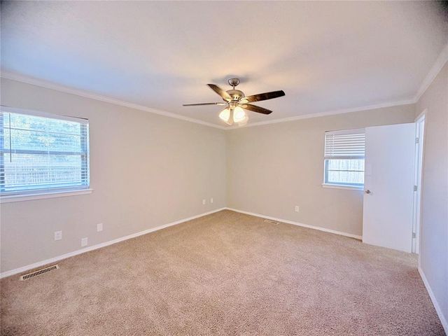 121 W Vail Drive, Yukon, OK 73099