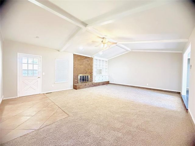 121 W Vail Drive, Yukon, OK 73099