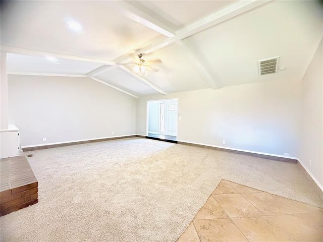 121 W Vail Drive, Yukon, OK 73099
