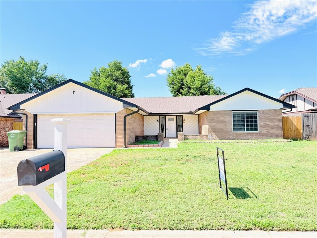 121 W Vail Drive, Yukon, OK 73099