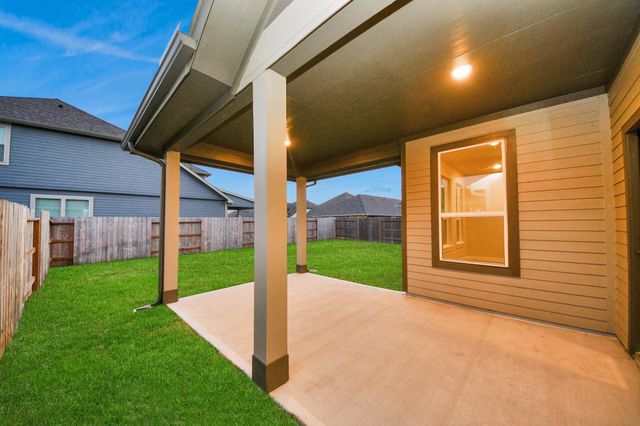 32307 Fly Fish Way, Fulshear, TX 77441