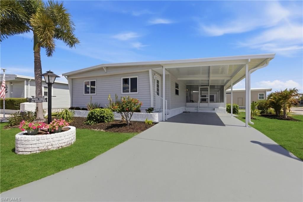 312 Nicklaus BLVD, NORTH FORT MYERS, FL 33903 — exterior