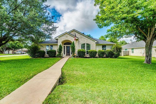 103 Nopal LN, Buda, TX 78610