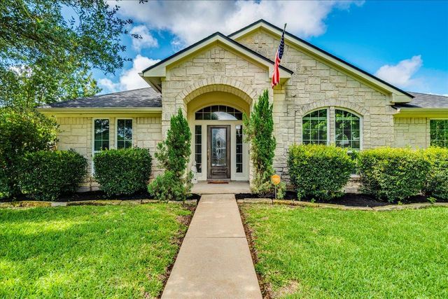 103 Nopal LN, Buda, TX 78610