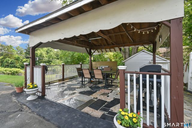 384 Long Hill Road, South Windsor, CT 06074