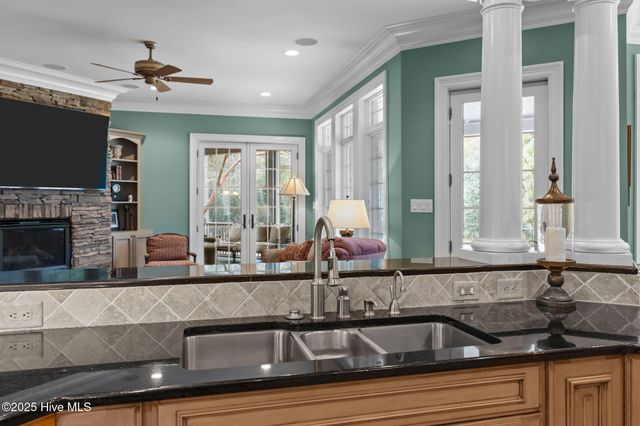 516 Chesapeake Place, Greenville, NC 27858