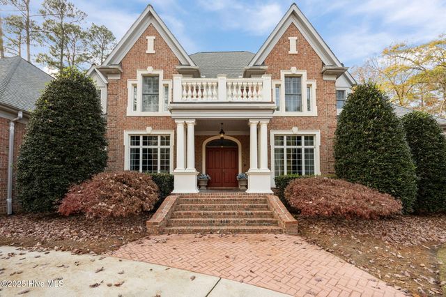 516 Chesapeake Place, Greenville, NC 27858