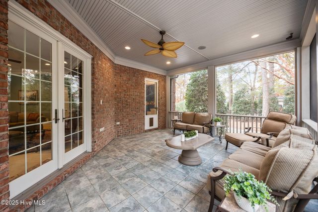 516 Chesapeake Place, Greenville, NC 27858
