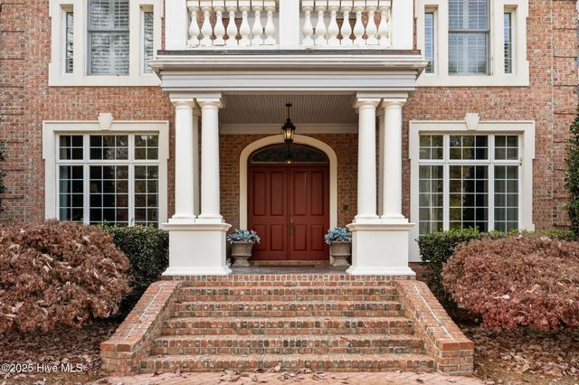 516 Chesapeake Place, Greenville, NC 27858