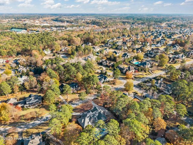 516 Chesapeake Place, Greenville, NC 27858