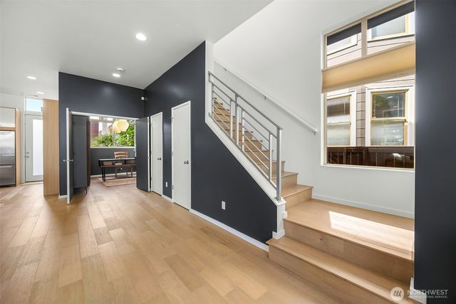 1917 E Alder Street, Seattle, WA 98122