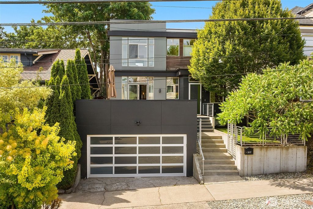 1917 E Alder Street, Seattle, WA 98122