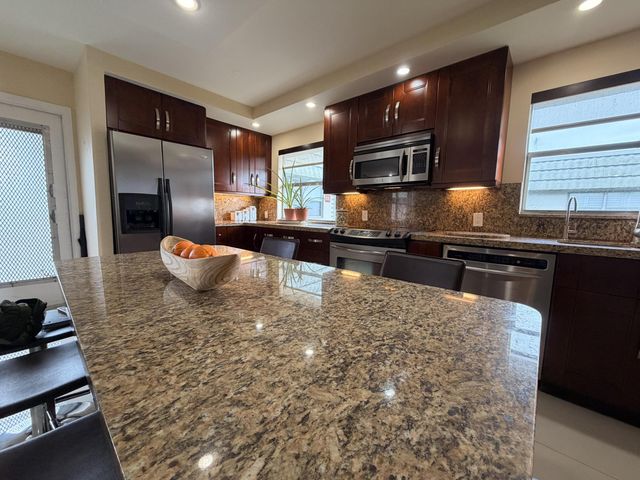 185 BRITTANY D, Delray Beach, FL 33446