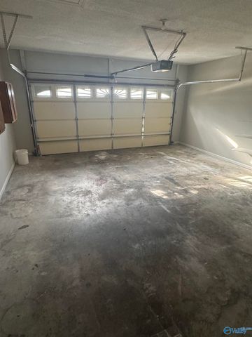 215 Pops Corner, Huntsville, AL 35811