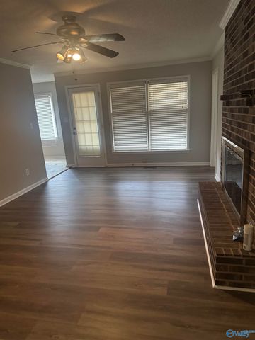 215 Pops Corner, Huntsville, AL 35811