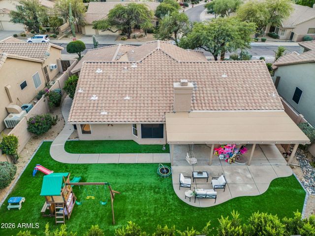 9410 E TOPEKA Drive, Scottsdale, AZ 85255
