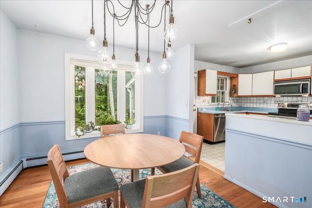 20 Acre Lane, Ridgefield, CT 06877