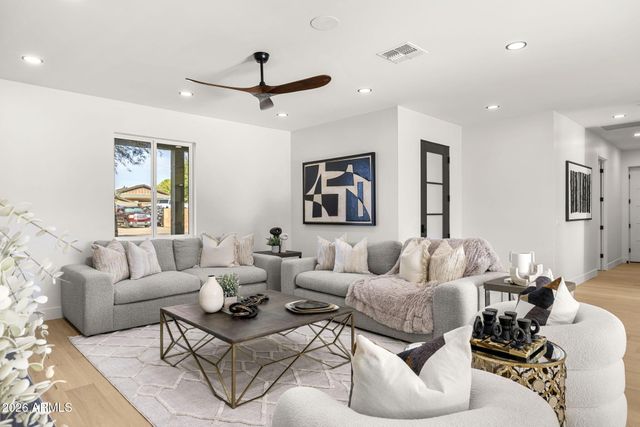 848 S 131ST Street, Gilbert, AZ 85233