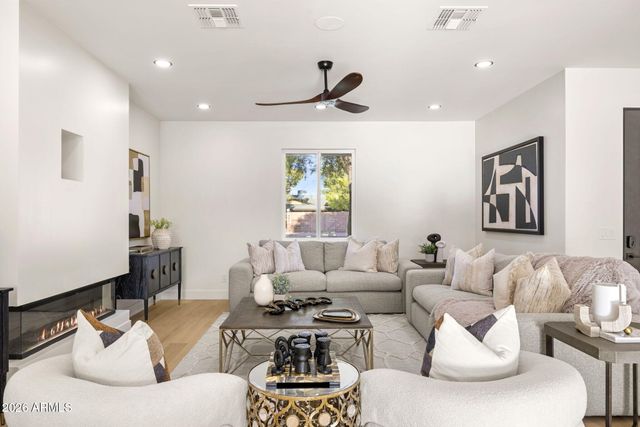 848 S 131ST Street, Gilbert, AZ 85233