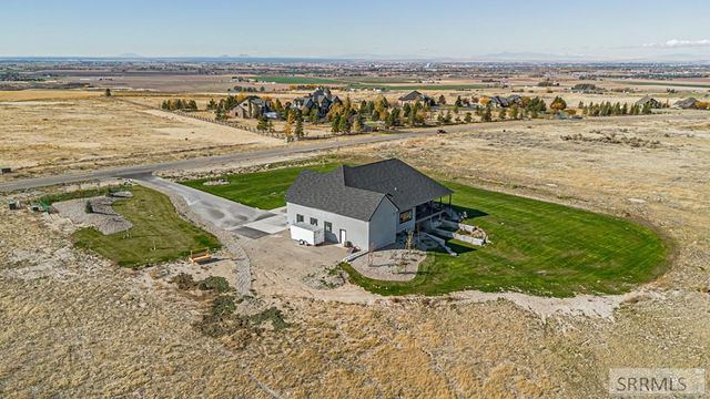 10423 Henry Creek Road, Idaho Falls, ID 83406