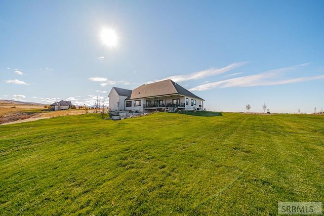 10423 Henry Creek Road, Idaho Falls, ID 83406