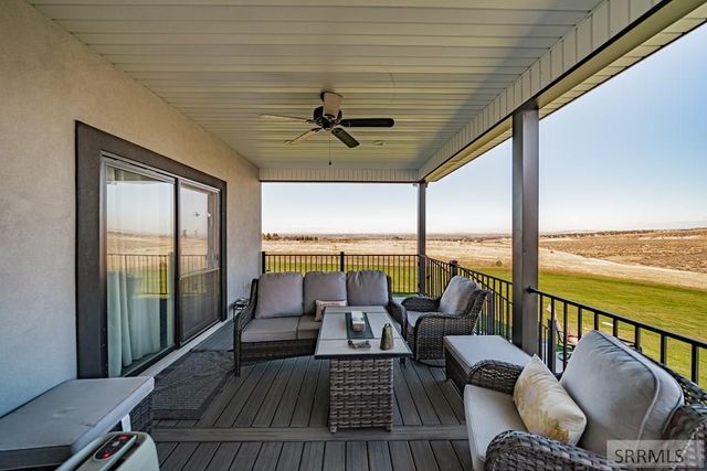 10423 Henry Creek Road, Idaho Falls, ID 83406