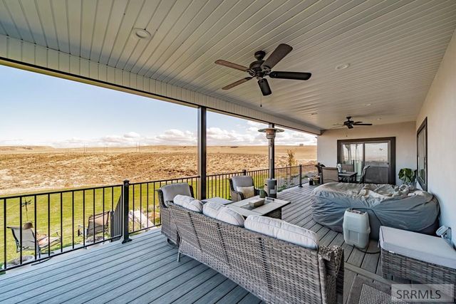 10423 Henry Creek Road, Idaho Falls, ID 83406