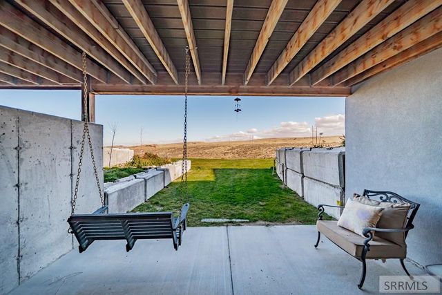 10423 Henry Creek Road, Idaho Falls, ID 83406