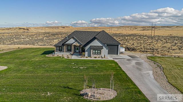 10423 Henry Creek Road, Idaho Falls, ID 83406