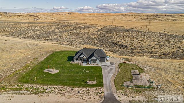10423 Henry Creek Road, Idaho Falls, ID 83406