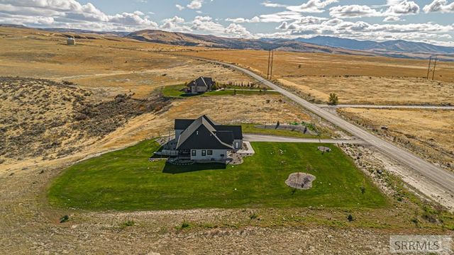 10423 Henry Creek Road, Idaho Falls, ID 83406