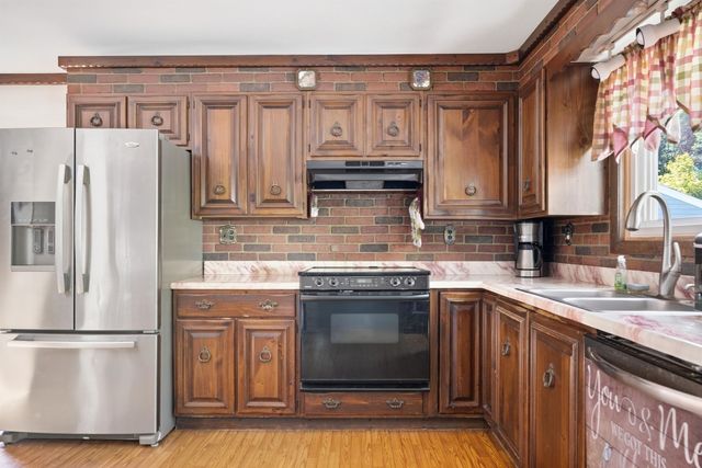 144 Blackwater Road, Somersworth, NH 03878
