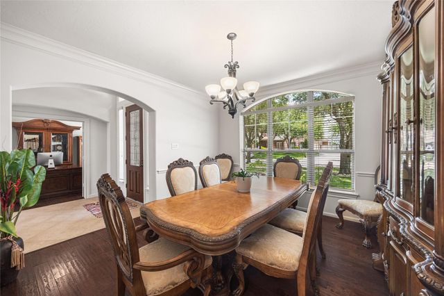 1302 Lake Grayson Drive, Katy, TX 77494
